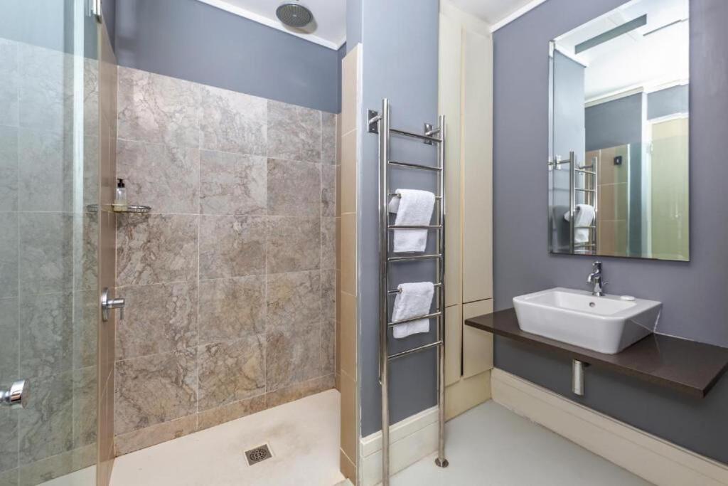 Deluxe Family Suite 105 Knysna Buitenkant foto